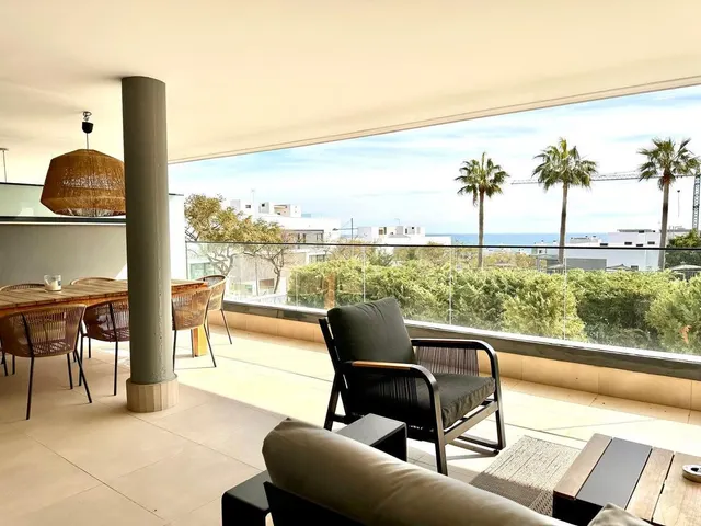 Apartamento 4 habitaciones 135m² en venta - Zona Las Mesas - foto 2