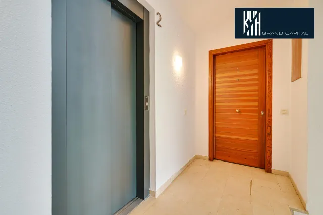 PISO LLUIS PERICOT — 39