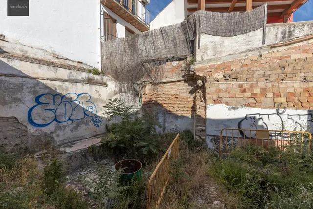 Terreno urbano en venta - Albaycin — 8