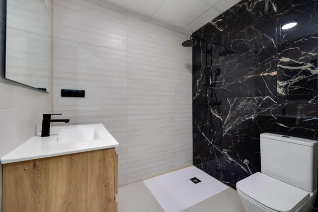 Magnifico chalet totalmente reformado con piscina propia, ideal para familias — 26