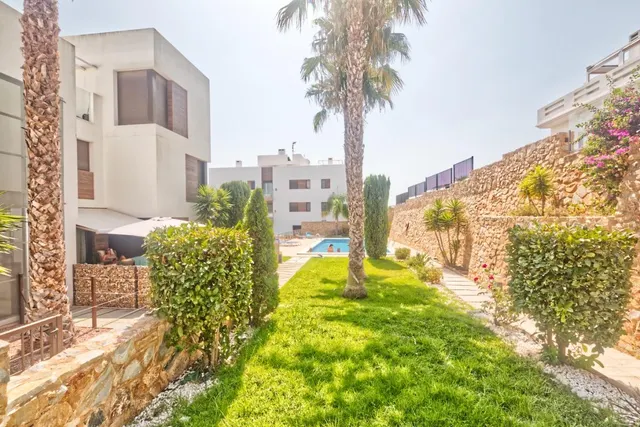 Exclusivo ático junto al campo de golf – Las Ramblas — 30
