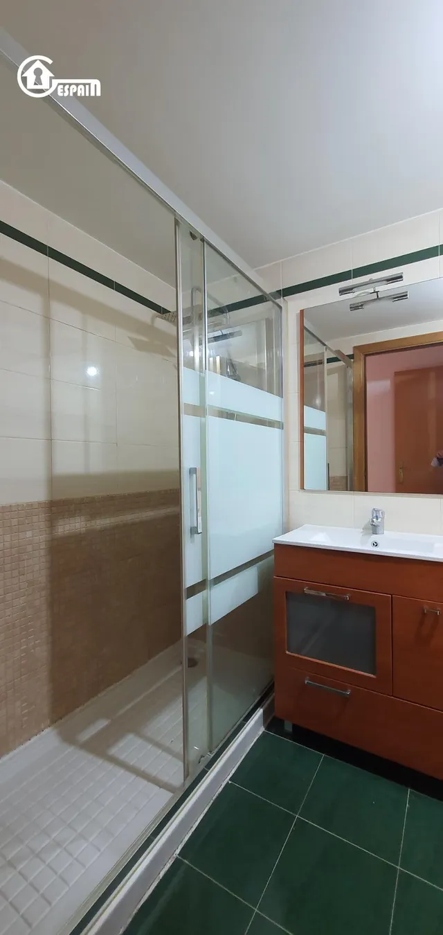 Gespain actividades inmobiliarias ofrece vivienda en venta en zona av. de los poblados — 33