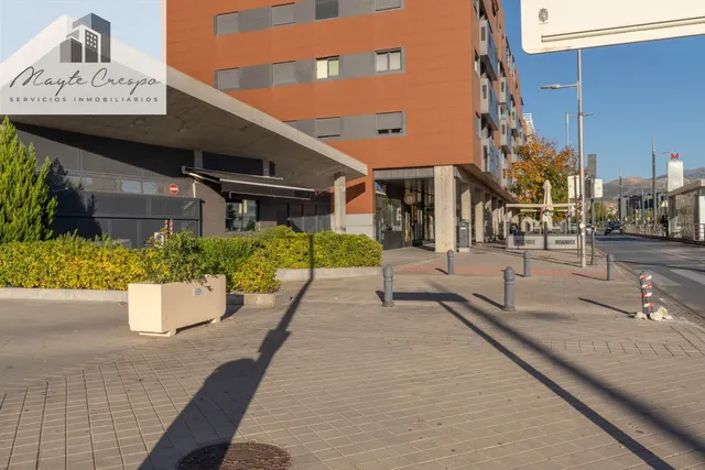 Moderno Apartamento Nuevo en el Campus de la Salud - Granada — 10