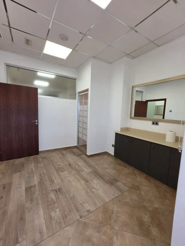 Local comercial con opción a vivienda en Benissa Pueblo : luz, amplitud y vistas al Peñón de Ifach y al Mar — 6