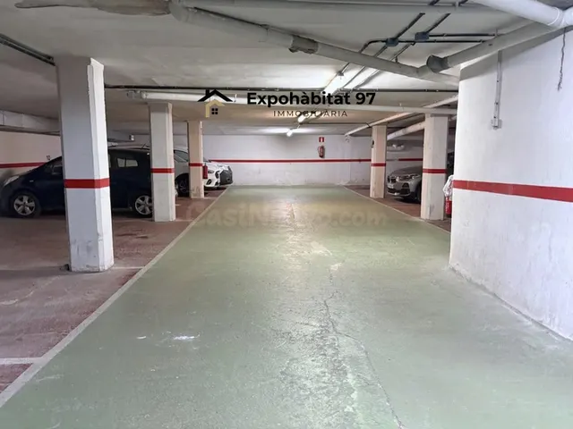 PLAZA DE PARKING en edifico Blanch II, calle Cambrils, 9 de  - foto 3