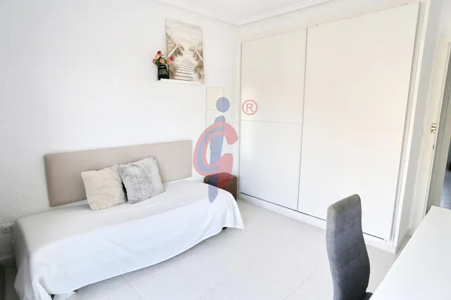 Oportunidad en el centro: 120 m2, 4 dormitorios y terrazas con vistas al mar — 33