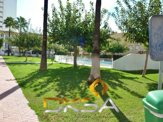 Adosado con jardín, garaje y piscina a 150 metros de morro de gos — 25