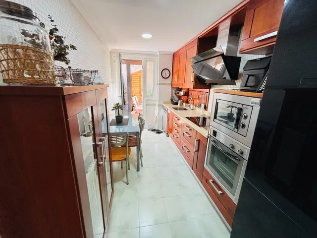Amplia Planta Baja en Olletas-Sierra Blanquilla, Málaga - Ideal para Familias — 13