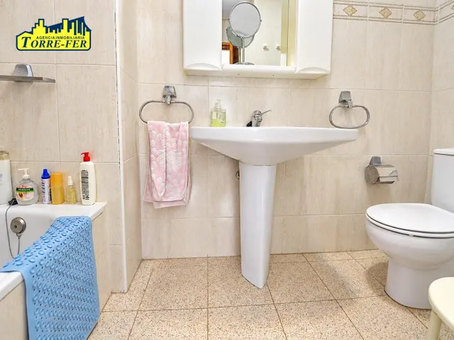 ¡gran oportunidad junto a puerta purchena, en calle magistral dominguez! — 16