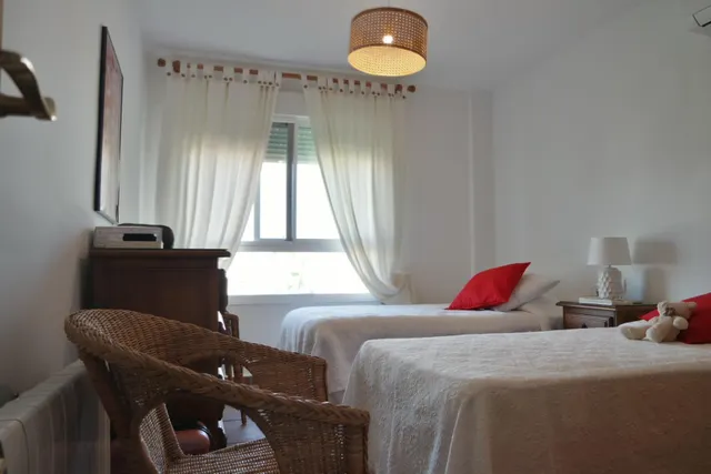 Impresionante chalet con piscina y en zona con campo de golf — 34