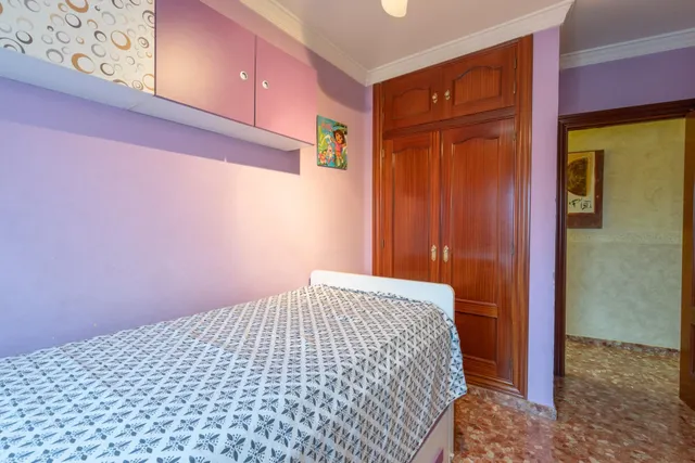 Piso de 2 dormitorios con garaje, Maracena — 17