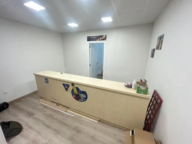 Local Comercial en Venta y Alquiler en el Corazón de Anteque - foto 2