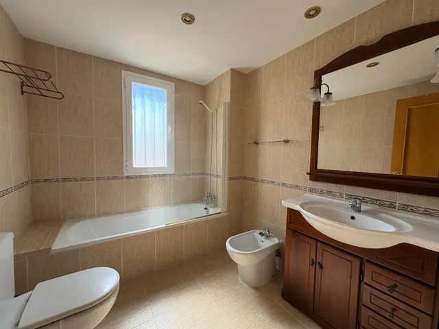 Chalet independiente en Urbanización Vall de Lliria — 19