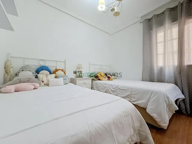 Amplio y moderno piso en Cuevas del Almanzora, ideal para familias — 18