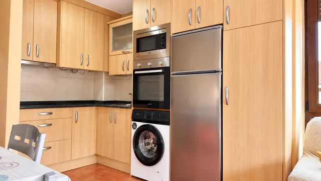 APARTAMENTO A POCOS METROS DE LA PLAYA DE COBRECES — 6