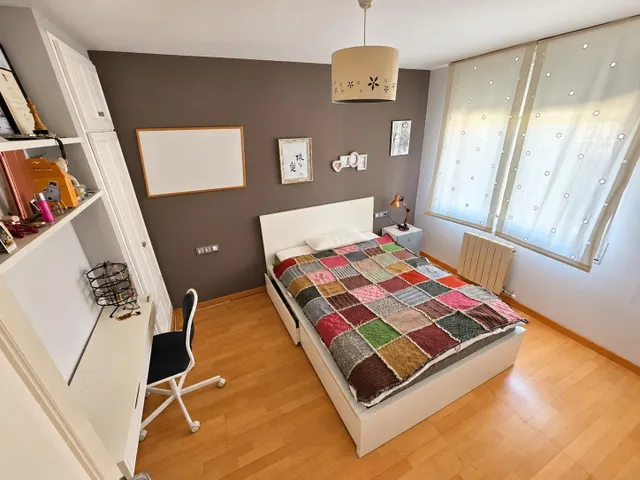 Casa con jardín y piscina en Premià de Dalt — 32