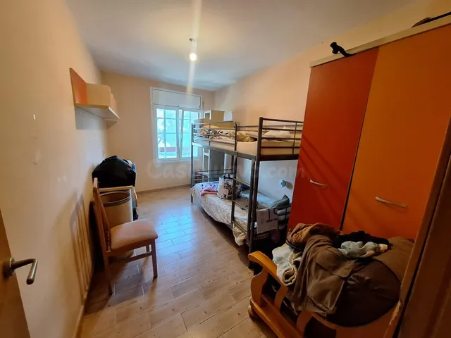 PISO CON 3 habitaciones Y BALCÓN EN POBLENOU — 11
