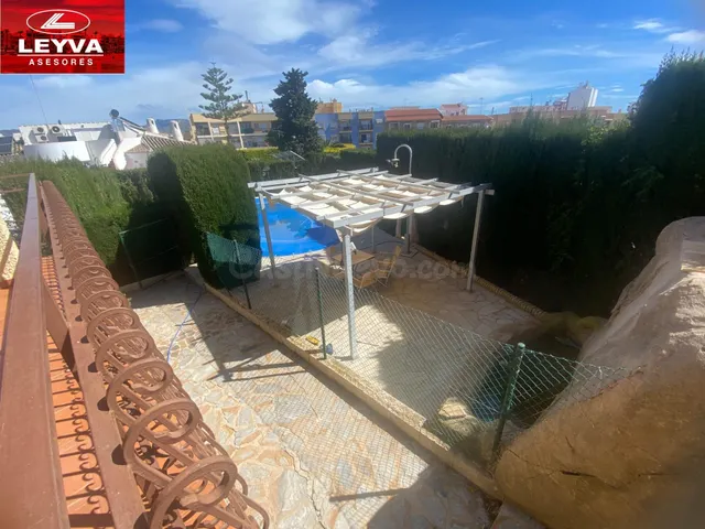 Casa o chalet independiente en venta en Cuatro Plumas-La Cum - foto 5