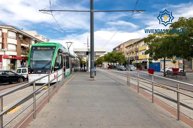 Venta de local de 171 m2 en Armilla (Granada) — 18