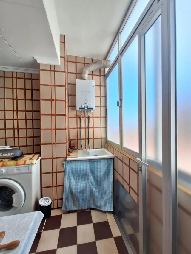 Piso en Venta en Silla - Oportunidad de Inversión con Potenc - foto 2
