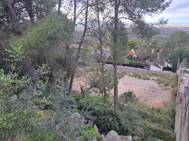 TERRENO URBANO EN VENTA — 14