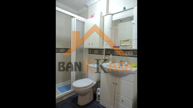 SE VENDE PISO EN BERJA ZONA MERCADONA — 24