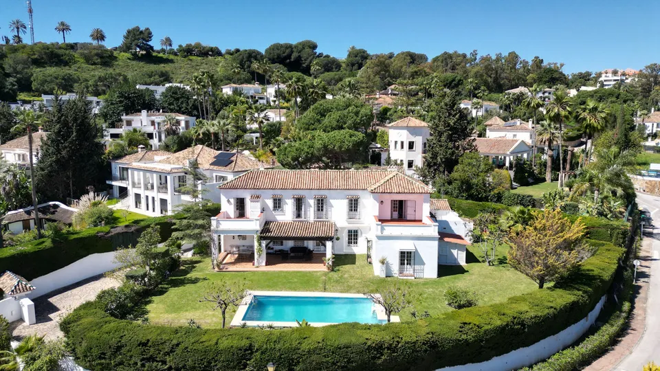 Chalet 6 habitaciones 521m² en venta - Marbella