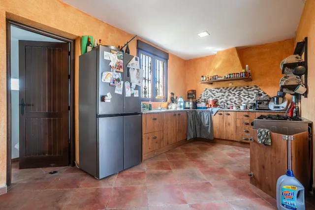 Casa con parcela en perfecto estado — 31