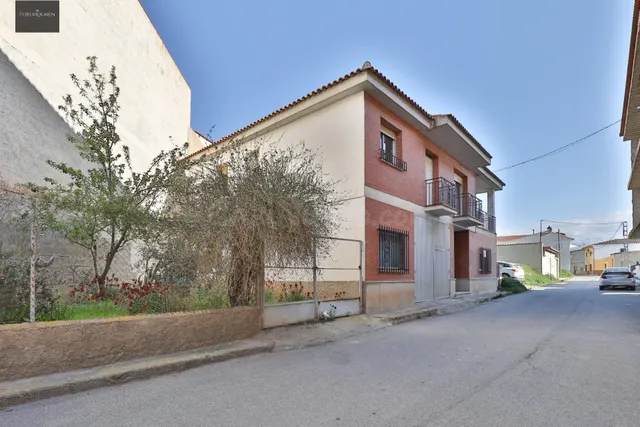 Gran casa en Alcudia de Guadix (Valle del Zabalí) - foto 2