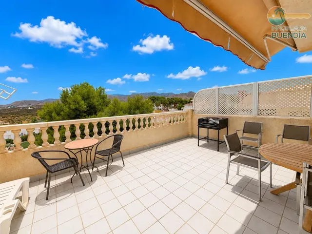 APARTAMENTO CON VISTAS AL MAR CON PISCINA COMUNITARIA EN ISL - foto 5