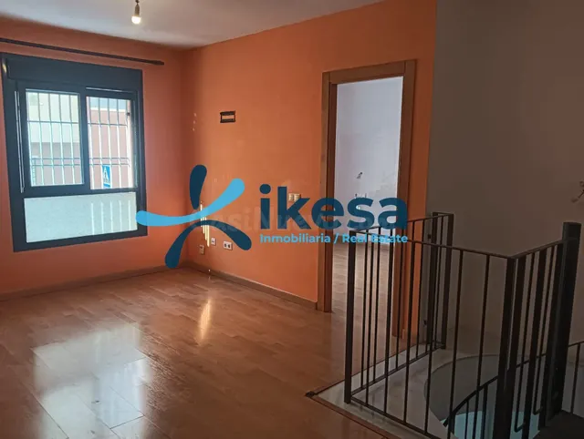 Amplio Piso en el Corazón de El Ejido - foto 5