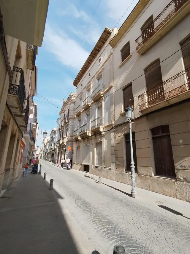 SE VENDE CASA INDEPENDIENTE EN NOVELDA — 14
