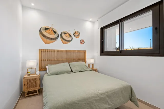 Apartamentos y villas de nueva construcción en primera línea de golf en Los Alcázares, Costa Cálida — 22