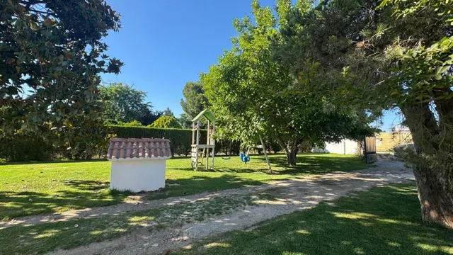 Amplia y Luminosa Propiedad en La Barquera, Córdoba — 8