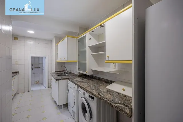PISO JUNTO A RECOGIDAS — 15