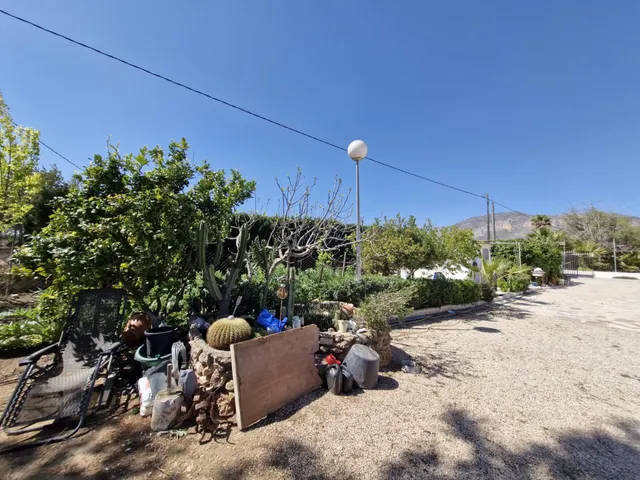 CASA CON TERRENO EN HONDON DE LAS NIEVES — 8