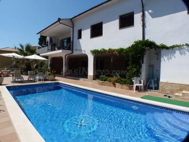Casa en Serra Brava con vistas al mar - foto 2