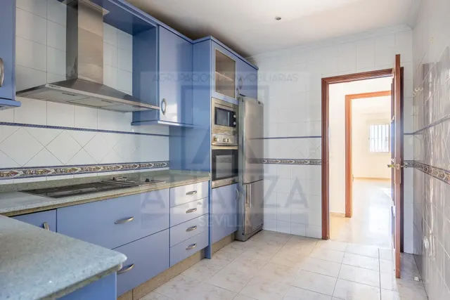 Venta de piso en Camas (Sevilla) — 25