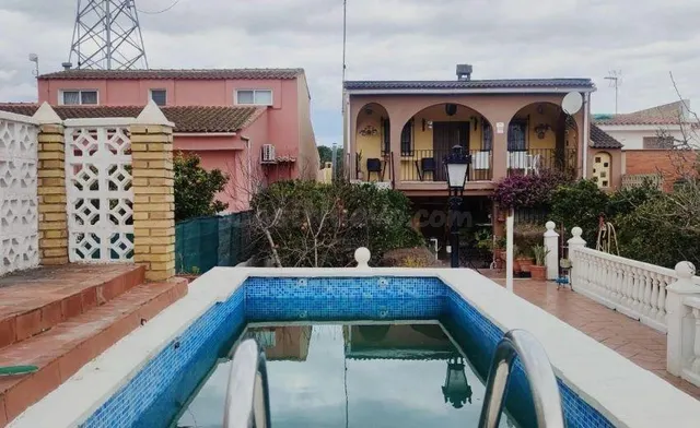 Chalet en Venta en Manises - La Presa