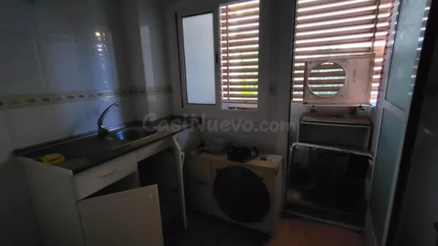 Piso con local comercial en El Ejido - foto 3