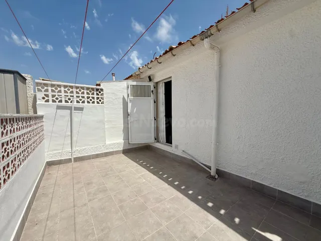 Casa reformada de 2 dormitorios con gran terraza cerca del mar – Torrevieja — 27
