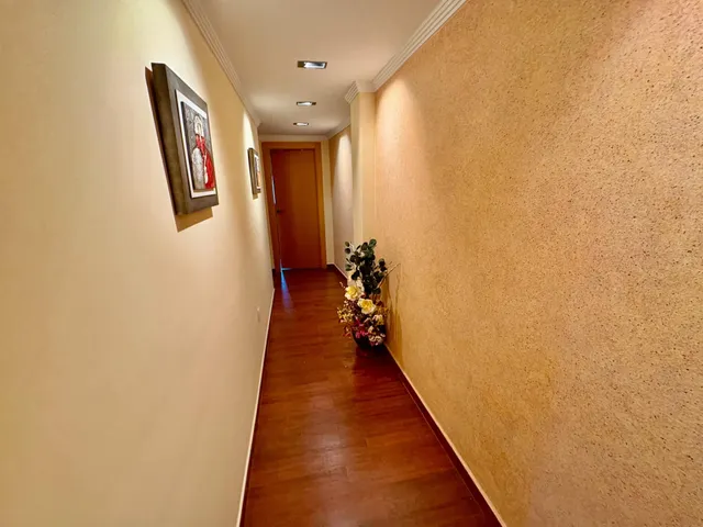 PISO EN EL CENTRO — 20