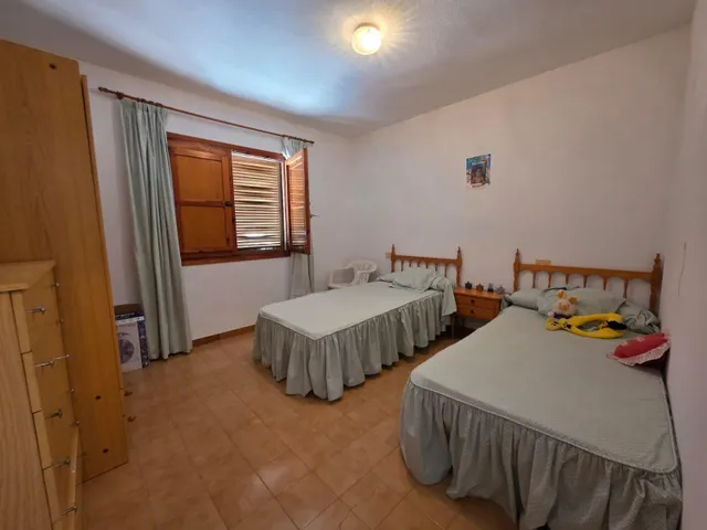 Magnifica vivienda para reformar, buena ocasion para invertir — 19