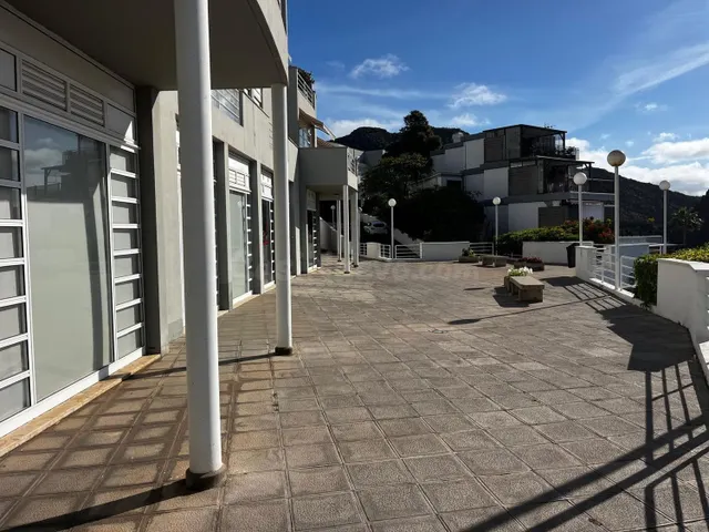 Almacén 50m² en alquiler - Salamanca-Uruguay - foto 2