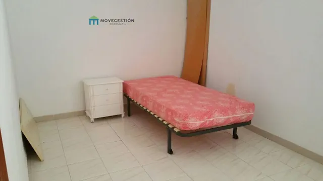 PISO EN CORTES DE LA FRONTERA — 10