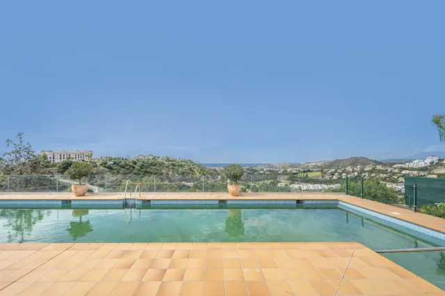 Apartamento en venta en Benahavís — 28