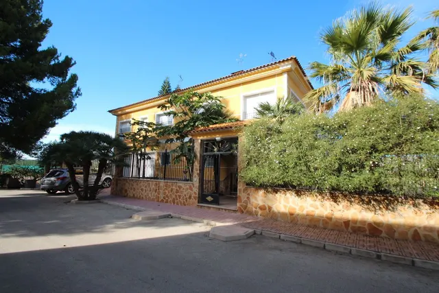 Villa 6 habitaciones 200m² en venta - La Murada-Los Vicentes