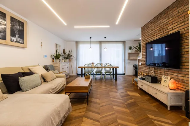CASA SEMINUEVA PASSIVE HOUSE CON GARAJE Y JARDÍN - foto 5