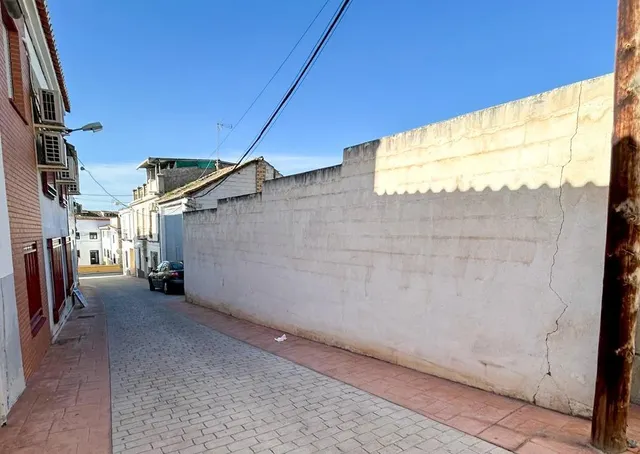 ¡Oportunidad Única en el Centro de Atarfe! — 14