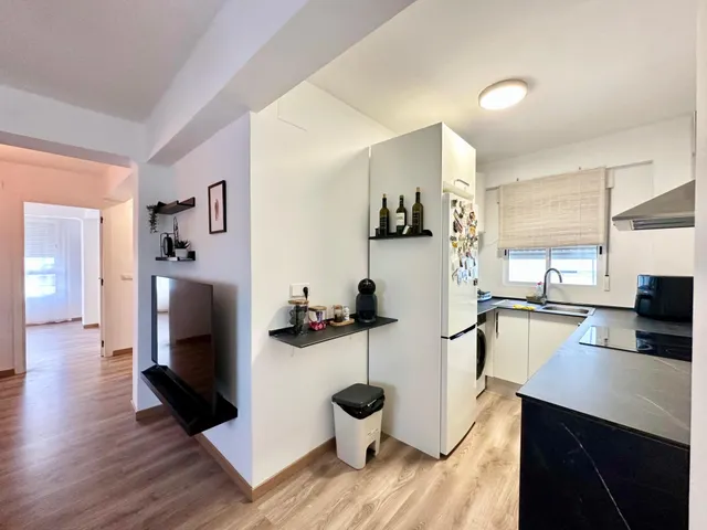 ¡Reformada, acogedora y lista para entrar a vivir en La Pobla Llarga! — 9